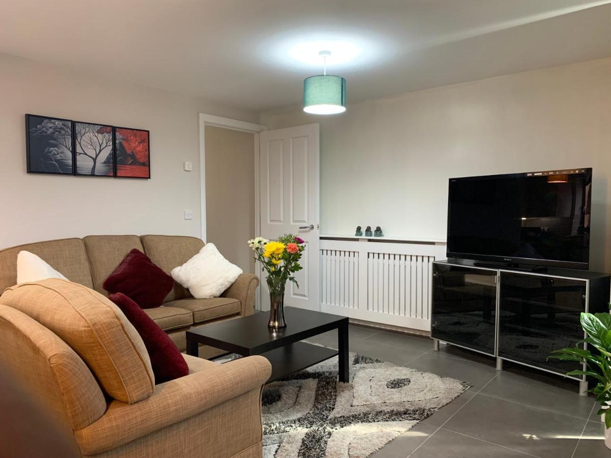 Aqua Dreams - Serviced Luxury Modern Belfast City Centre 2 Bed Apartment Exteriör bild