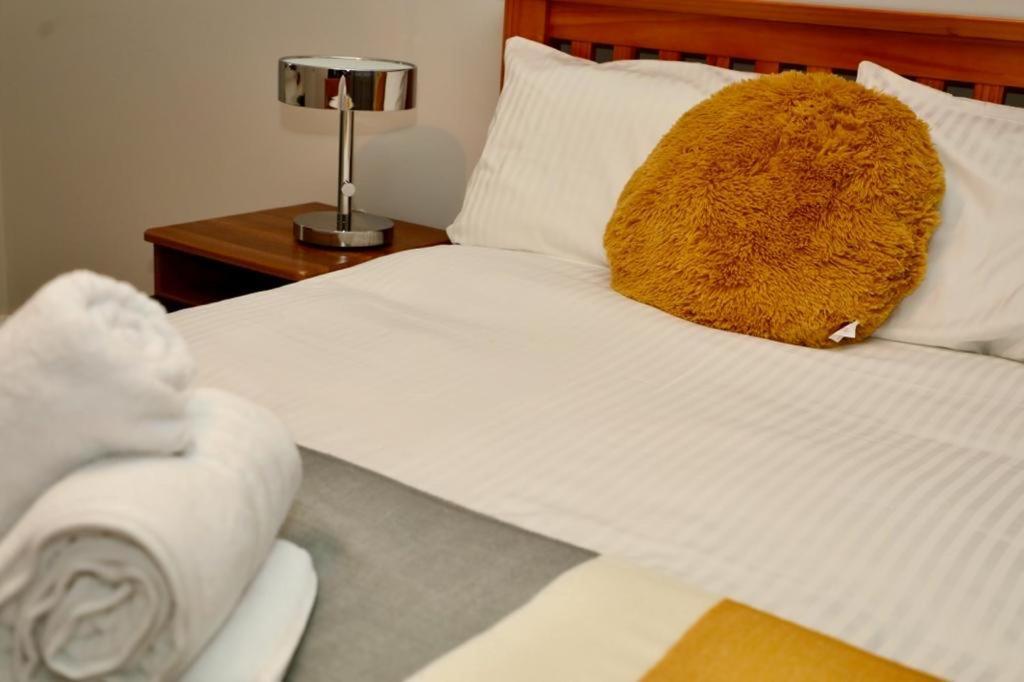 Aqua Dreams - Serviced Luxury Modern Belfast City Centre 2 Bed Apartment Exteriör bild